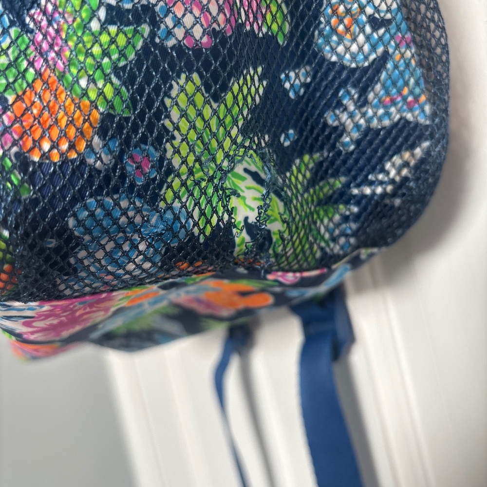 Blue Lilly Disney backpack - Picture 2 of 7